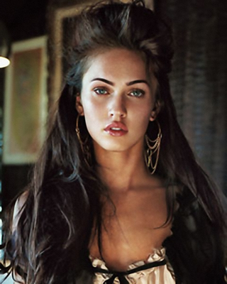 Illustration for article titled Megan Fox Mega Gallery 3